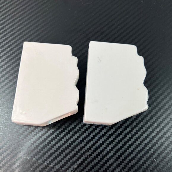 Vintage Arizona State Shaped Ceramic Salt & Pepper Shakers Made In Japan - Picture 7 of 11